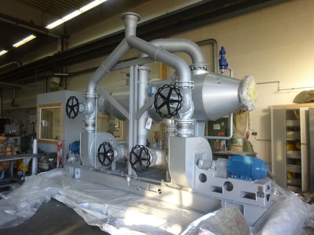 HERING supplies first Gland Steam Condenser for a hydrogen power plant in the USA